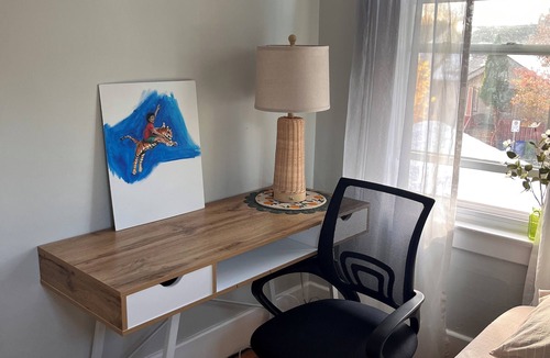 Walkerville House | 🏡 Cozy 2-Bedroom Home Near Ottawa Street Cafés & Riverside – Short-Term Stay