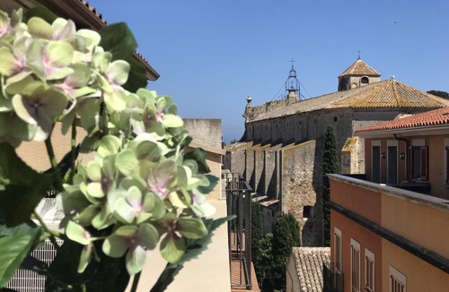 Tossa de Mar Apartment | COZY APARTMENT in THE HEART of TOSSA