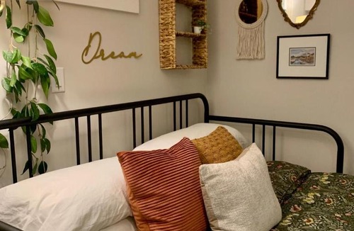 Crescent Heights Apartment | Cozy Boho Studio Suite