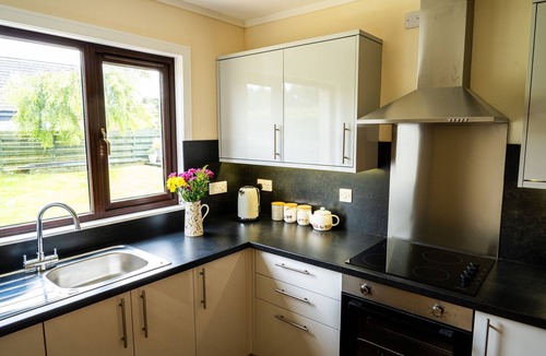 Balloch Cottage | Cozy Highland Cottage Escape
