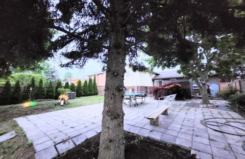 Thorold House | Cozy Home Close to Attractions in Niagara Falls