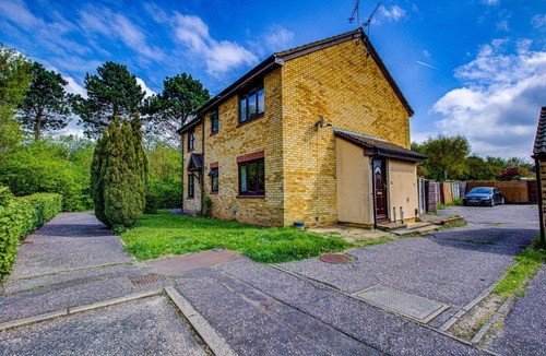 Chelmsford House | Cozy Home in Chelmsford - Pass the Keys