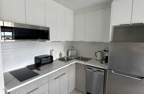 Centretown Apartment | Cozy Modern Centretown Ottawa Studio Near U of O, Restaurants, and Amenities
