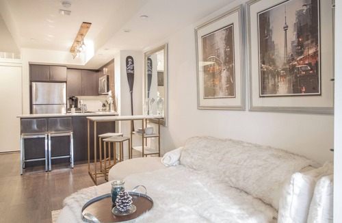 Long Branch Apartment | Cozy nook walking distance from lake.