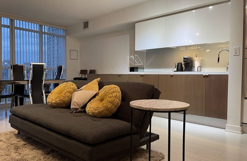 CityPlace Apartment | Cozy open concept 2BR 2Bath w/Parking -Jays/CN