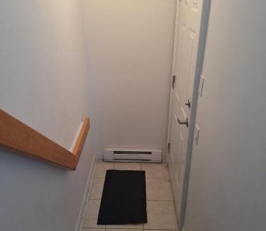 Thorncliffe Park House | Cozy Room in Vibrant Hub-20m to World Cup Stadium