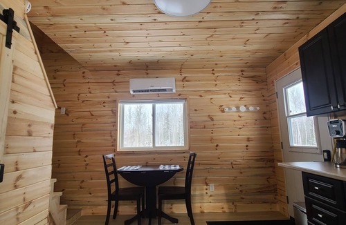Matheson Cabin | Cozy Tiny Cabin | Escape the City