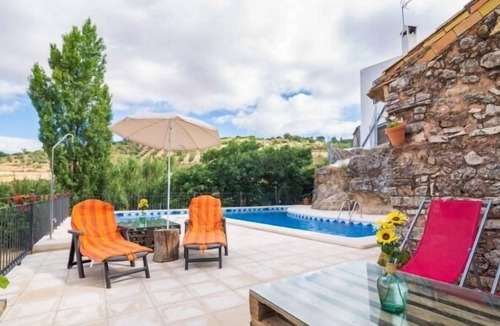 Canaleja Cottage | CR El Charquillo Eugenia for 4 persons with whirlpool bathtub