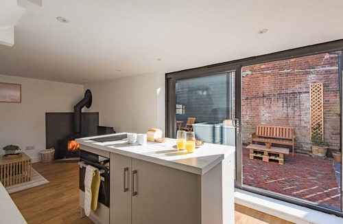 Sandwich Apartment | Crafters Cottage, Sandwich