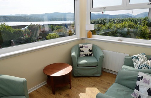 Strone Apartment | Craigard View - waterfront apartment, sea views