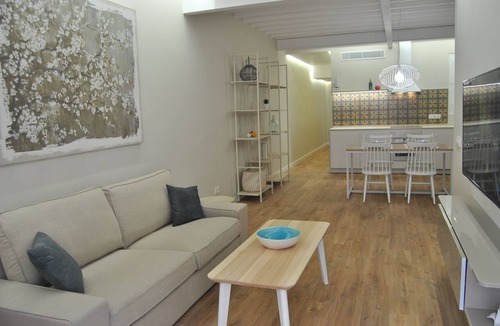 La Missio Apartment | Cream Homes La Rambla, INTERIOR TOURISM Accommodation