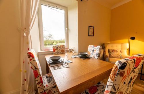 Burntisland House | Croftgary Snug