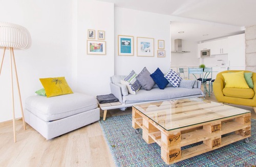 La Malagueta Apartment | CRUISE APARTAMENT. First line beach. It will look like it's on a boat.