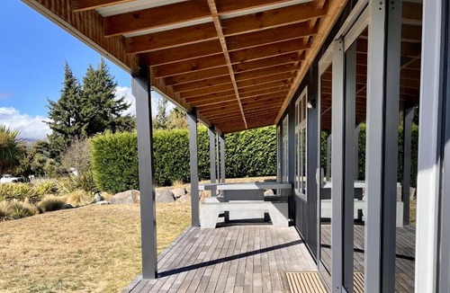 Tekapo House | D'Archiac Cottage - Lake Tekapo