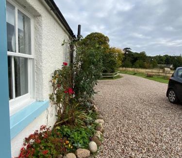 Forres House | Dalvey Ploughmans Cottage