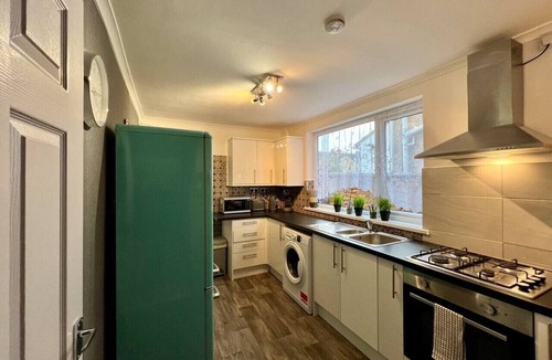 Cleethorpes House | Daubney House – Contractors, Families, Holidays