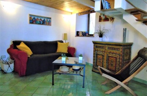 Chiesa Nuova Apartment | De Vivo Realty - Casa Alma Positano
