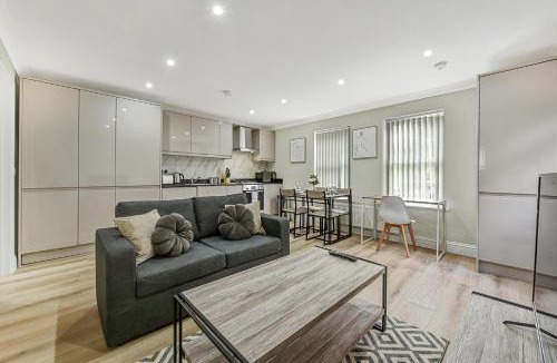 Chalfont St Giles Apartment | Deanway Serviced Apartments Chalfont St Giles By 360Stays
