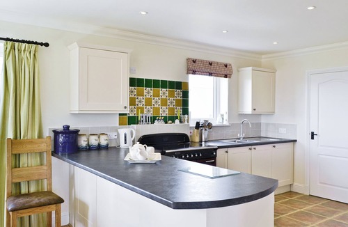 Slate Islands Cottage | Degnish Farmhouse - SWWU