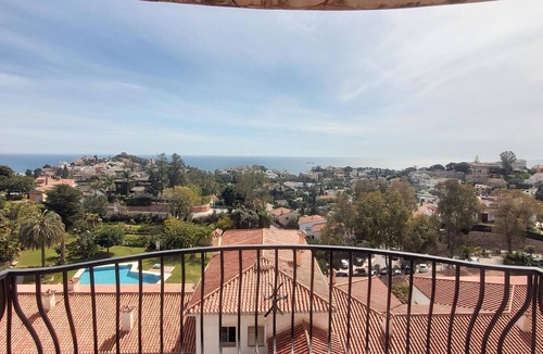 Cerrado de Calderon Apartment | Del Parque Flats Interpares Terrace