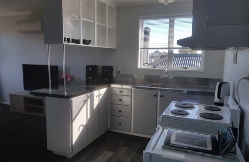 Hokitika Apartment | Delight On Dalton - A place to rest and relax.