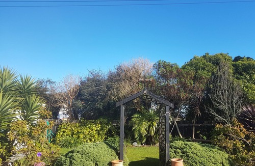 Hokitika Apartment | Delight On Dalton - A place to rest and relax.