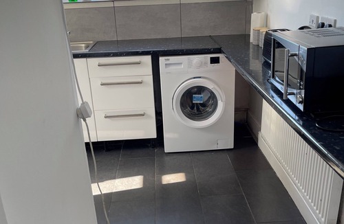 Fryent Apartment | Delightful 3-bedroom apartment in London -Close to Wembley Stadium