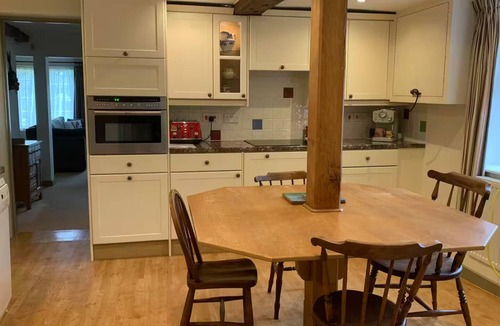 Bury St Edmunds House | Dog-friendly rural retreat