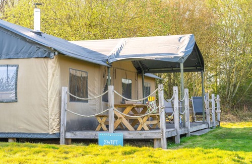 Saxmundham Cabin | Dog Friendly safari tent, Swift at Sweffling Hall, Suffolk