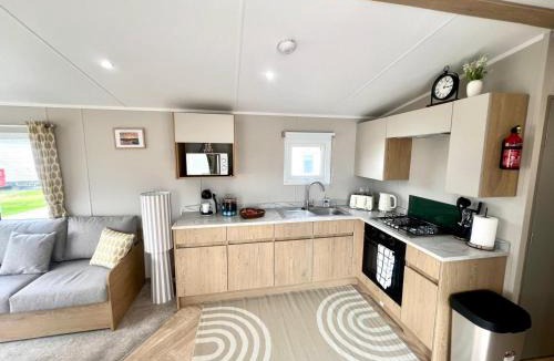 Nairn Resort | Dolphin Bay