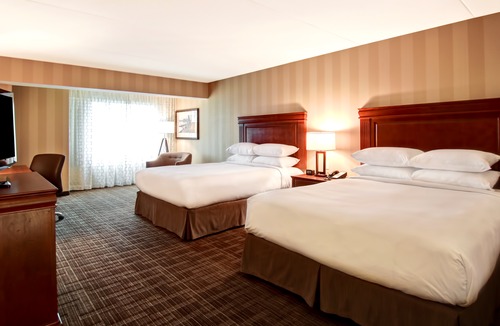 Fallsview Hotel | DoubleTree Fallsview Resort & Spa by Hilton Niagara Falls