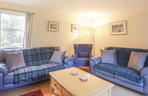 Strathpeffer House | DOWER HOUSE, pet friendly, character holiday cottage in Strathpeffer