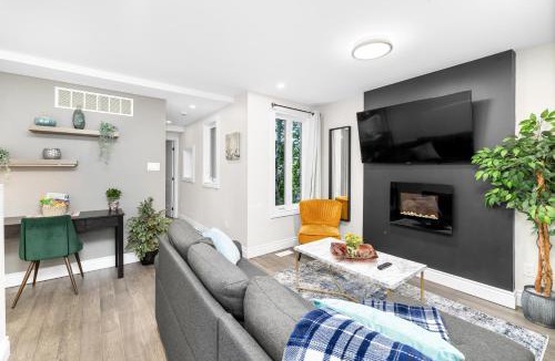 Lowertown Apartment | Downtown Apartment Steps to ByWard Market