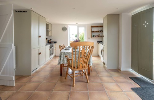 Saxmundham Cottage | East Green Farm Cottages - The Hayloft - sleeps 6 guests in 3 bedrooms
