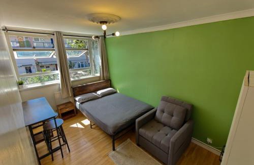 Lansbury House | Easy Stay - Canary Wharf