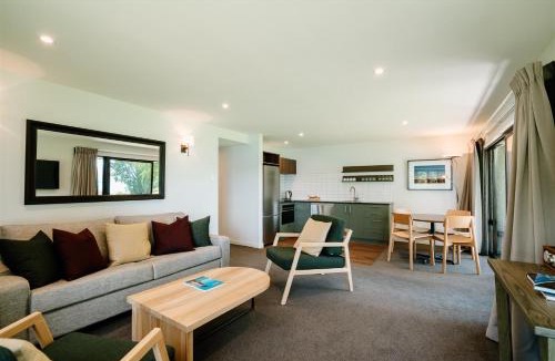 Wanaka Hotel | Edgewater Hotel