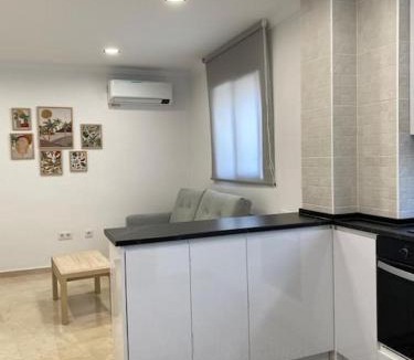 La Linea de la Concepcion Apartment | Edifico Mañez Primero- Nuevo, 10 minutos Gibraltar