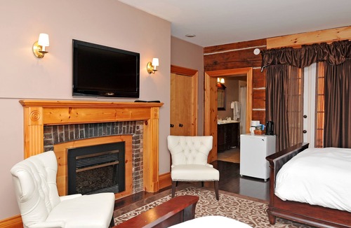 Fenelon Falls Hotel | Eganridge Resort, Golf Club & Spa