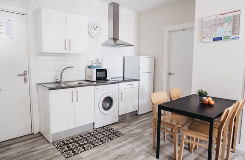 Malaga-Este Apartment | El Pedregal A - Málaga de Vacaciones