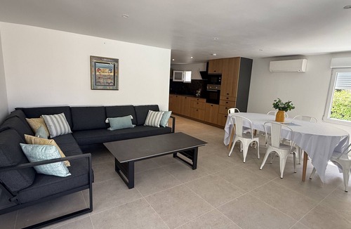 Mas Pinell Villa | El Perdal renovated - private pool, A/C and large garden