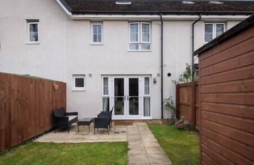 Liberton House | Elegant 4BR Home | Parking | City Centre | Sleeps7