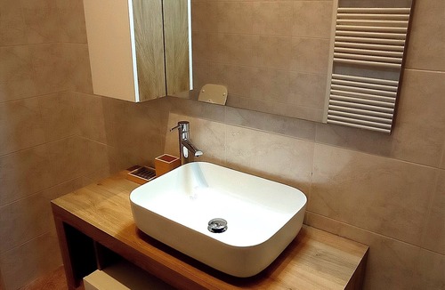 Ronco Scrivia House | Elegant Guesthouse a few kilometers from Genoa and Outlet Serravalle Scrivia.