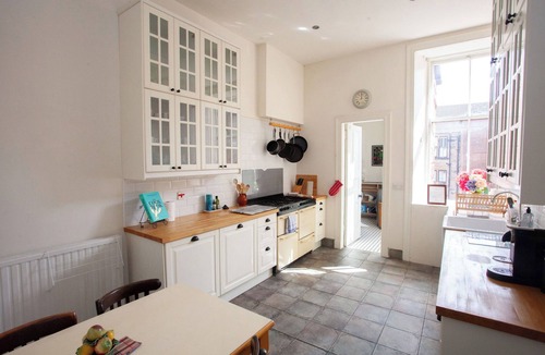 Dowanhill Apartment | Elegant Spacious Victorian Apartment With Amazing Views In Glasgow's West End