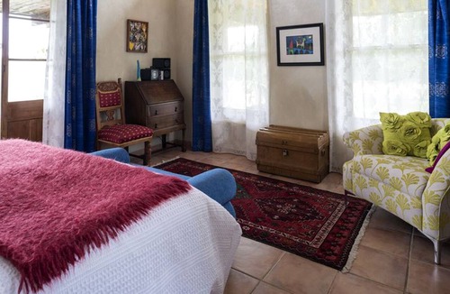 Springlands Cabin | Elegant Suite for Couples near the Wairau Valley, New Zealand