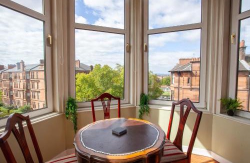 Dowanhill Apartment | Elegant Victorian Apartment in Glasgow's West End