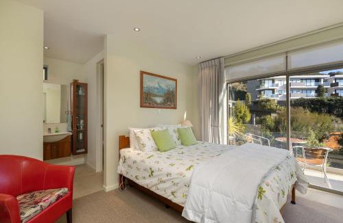 Kaiteriteri House | Elevated Views Little Kaiteriteri