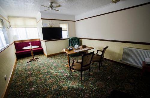 Elgin House | Elgin City Centre Torr House hotel