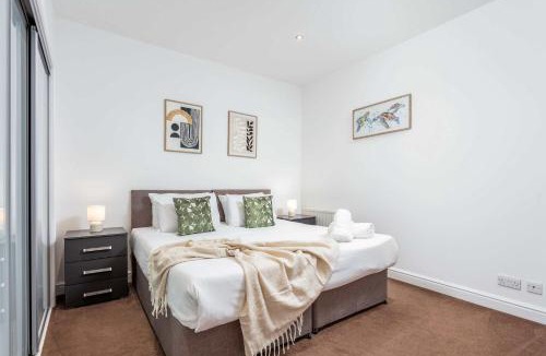 Ayr Apartment | Elliot Suite No 1 - Donnini Apartments