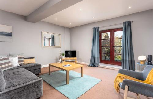 Ayr Apartment | Elliot Suite No15 - Donnini Apartments