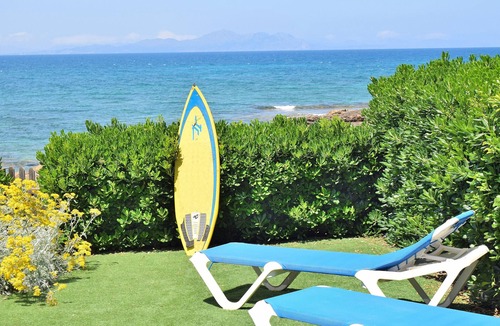 Urbanizacion S'Estanyol Villa | Embat 017 villa with private pool and direct access to the sea, garden and air conditioning